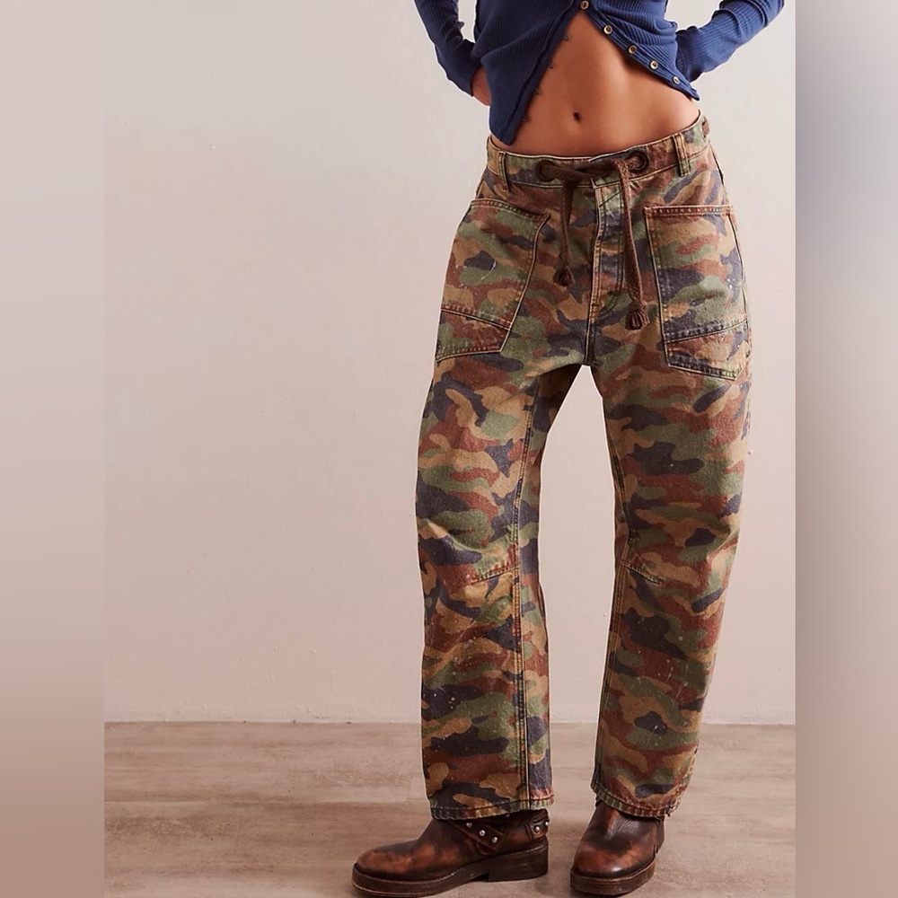 We The Free Moxie Printed Low-Slung Barrel Jeans